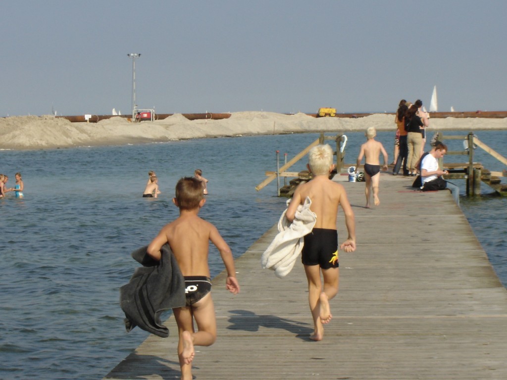 Amager beach - Denmark © Marionzetta 